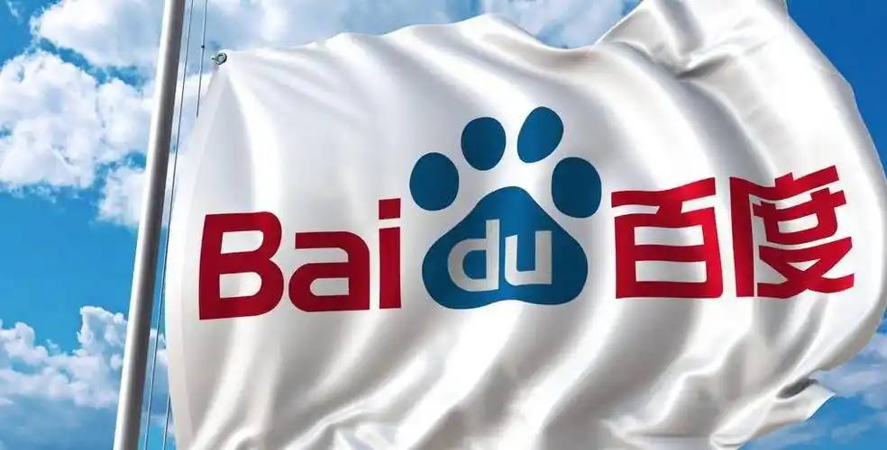 王玉雯礼服里穿了加绒打底裤